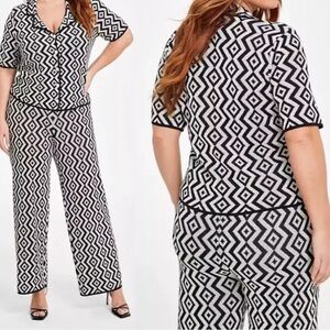 House of Harlow 1960 Geometric knit Black and White pants size Large